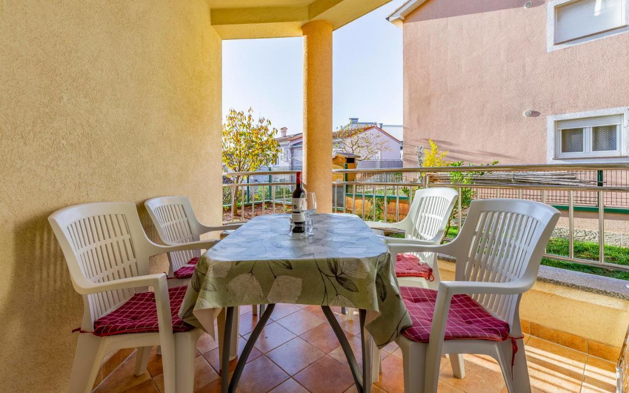 Istriensonne - Apartments Veruda Mit Grillterrasse Pula Dış mekan fotoğraf