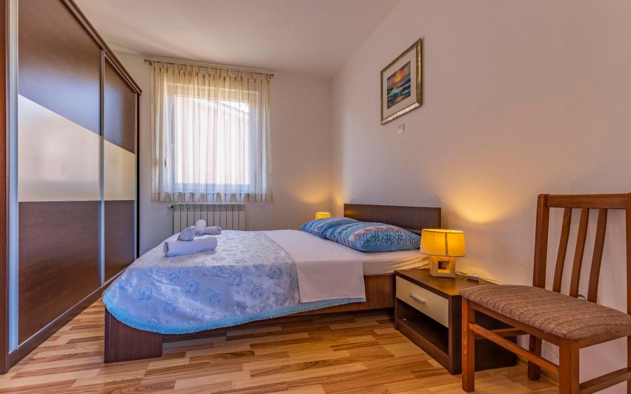 Istriensonne - Apartments Veruda Mit Grillterrasse Pula Dış mekan fotoğraf