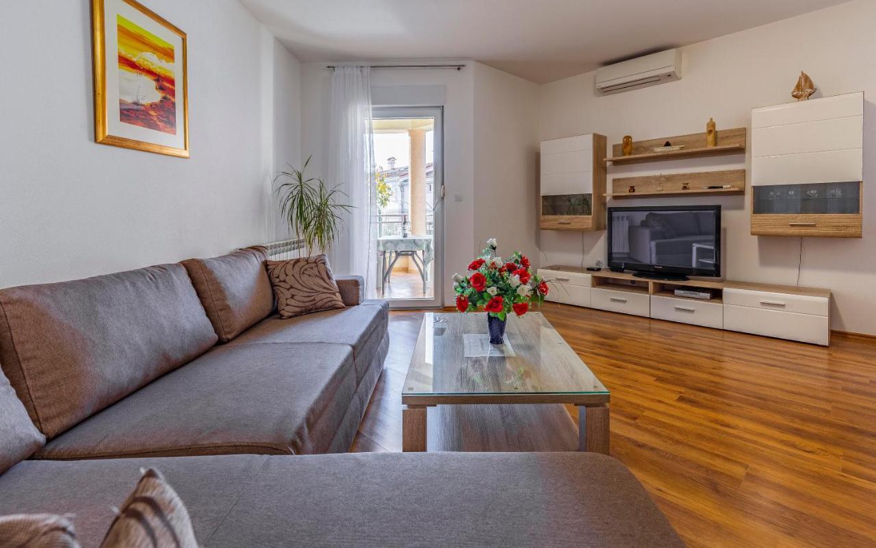 Istriensonne - Apartments Veruda Mit Grillterrasse Pula Dış mekan fotoğraf
