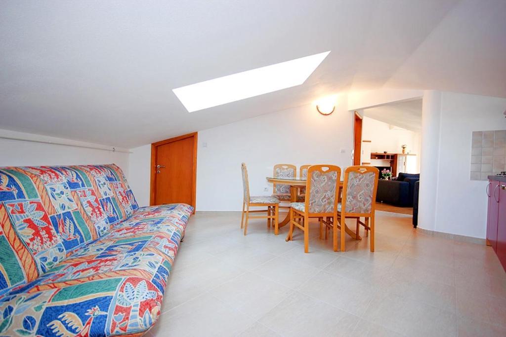 Istriensonne - Apartments Veruda Mit Grillterrasse Pula Dış mekan fotoğraf
